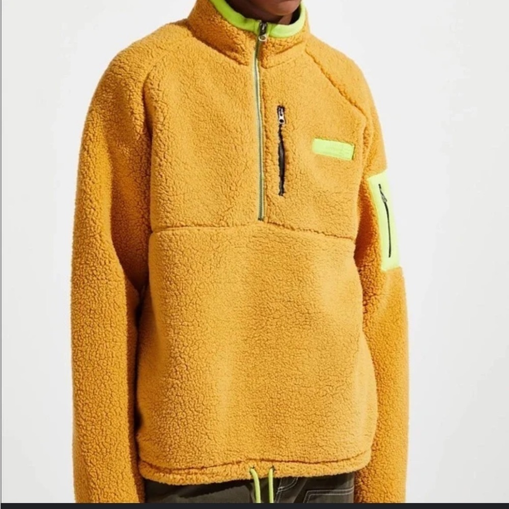 FILA Cozy Sherpa Half-Zip Gold Sweatshirt size medium